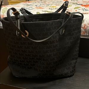 Oversized Michael Kors black bag